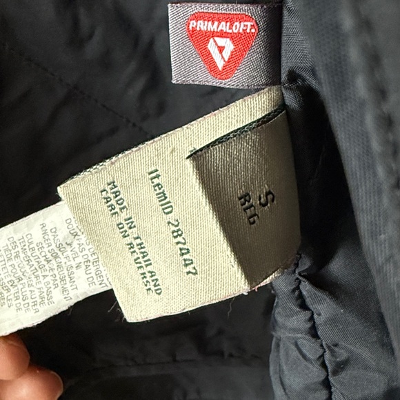 L.L. Bean primaloft insulated medium length rain coat - Picture 9 of 9